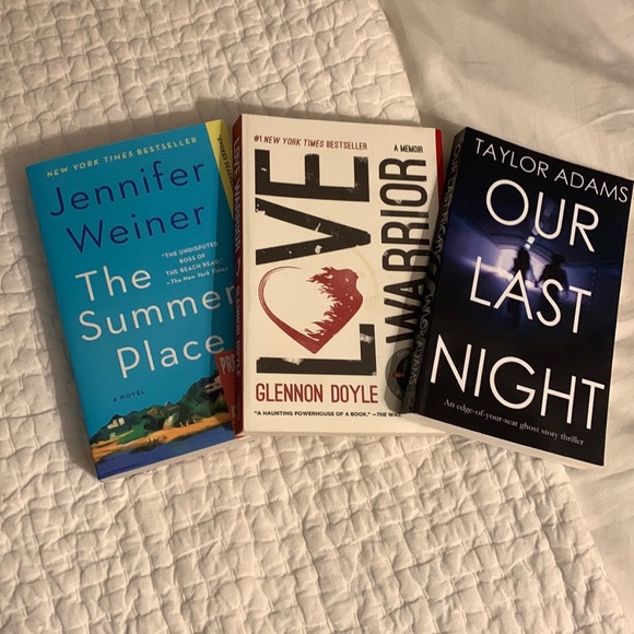 Bestsellers collection - pool read/memoir/thriller - Picture 1 of 1